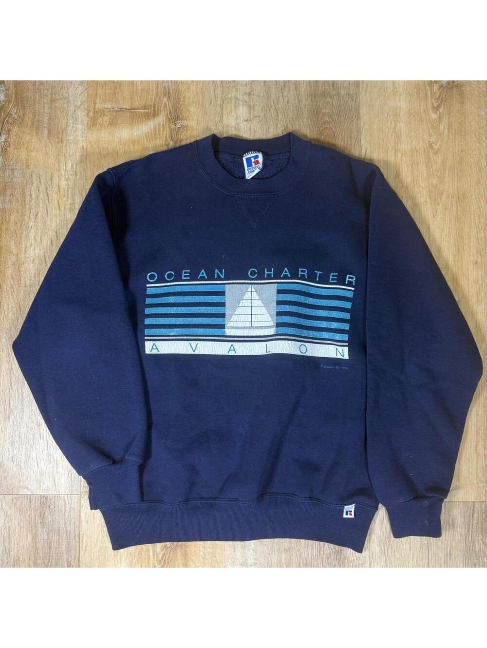 90s Russell Athletic Avalon California Crewneck – Navy (M)